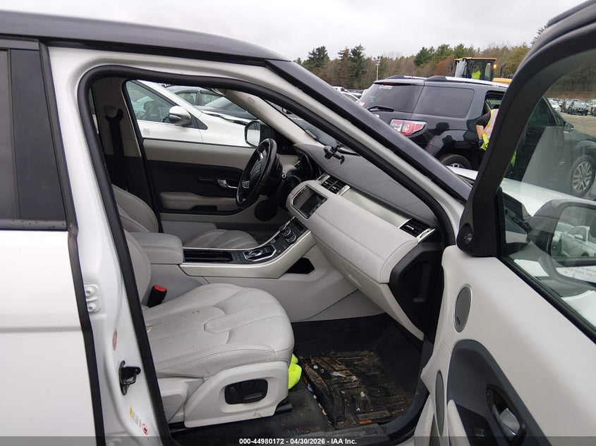 2015 Land rover Range rover evoque VIN SALVP2BG4FH025025 IAAI salvage auction — RIGHT SIDE, Salvage (Massachusetts), sold $1,650 on 2026-07-31 (photo 5)