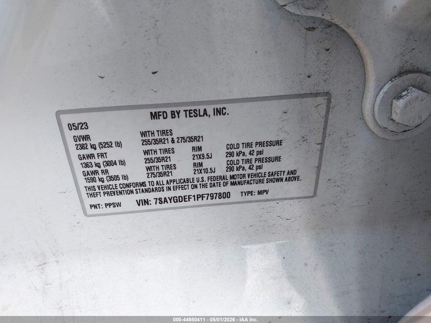 2023 Tesla Model y VIN 7SAYGDEF1PF797800 IAAI salvage auction — RIGHT SIDE, Salvage (Massachusetts), sold $12,100 on 2026-07-09 (photo 9)