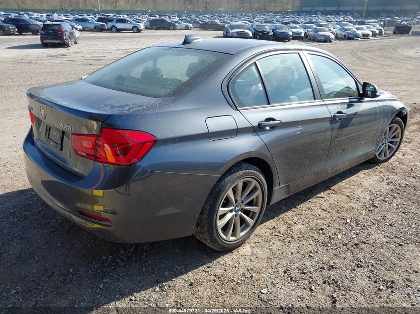 2018 BMW 3er VIN WBA8A3C51JK763804 IAAI salvage auction — FRONT END, Mv-907A (New York), sold $2,400 on 2026-07-24 (photo 4)