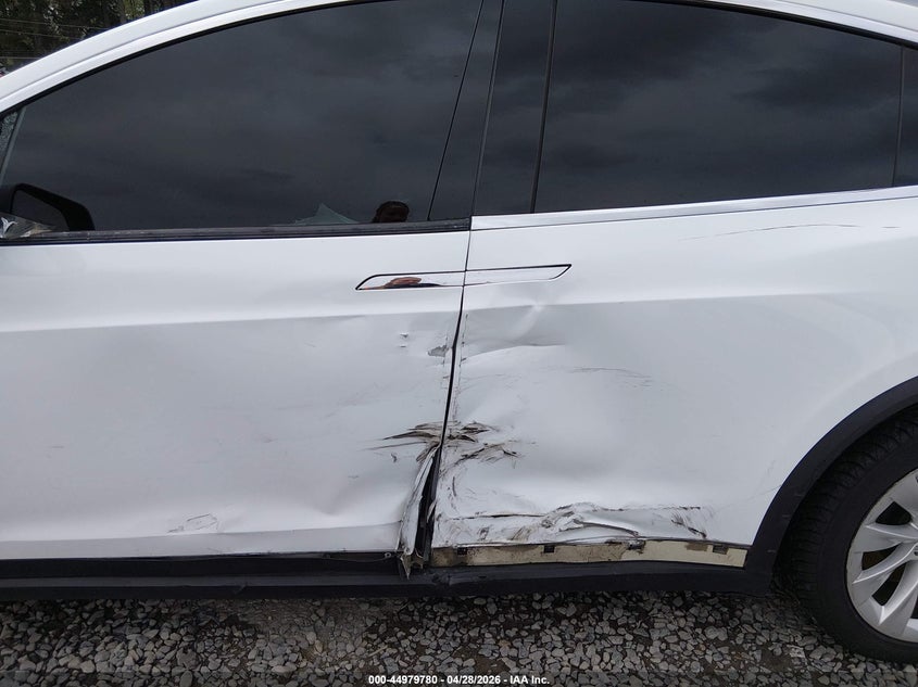 2016 Tesla Model x VIN 5YJXCAE21GF014507 IAAI salvage auction — SIDE, Bill Of Sale (Washington), sold $6,100 on 2026-07-22 (photo 6)