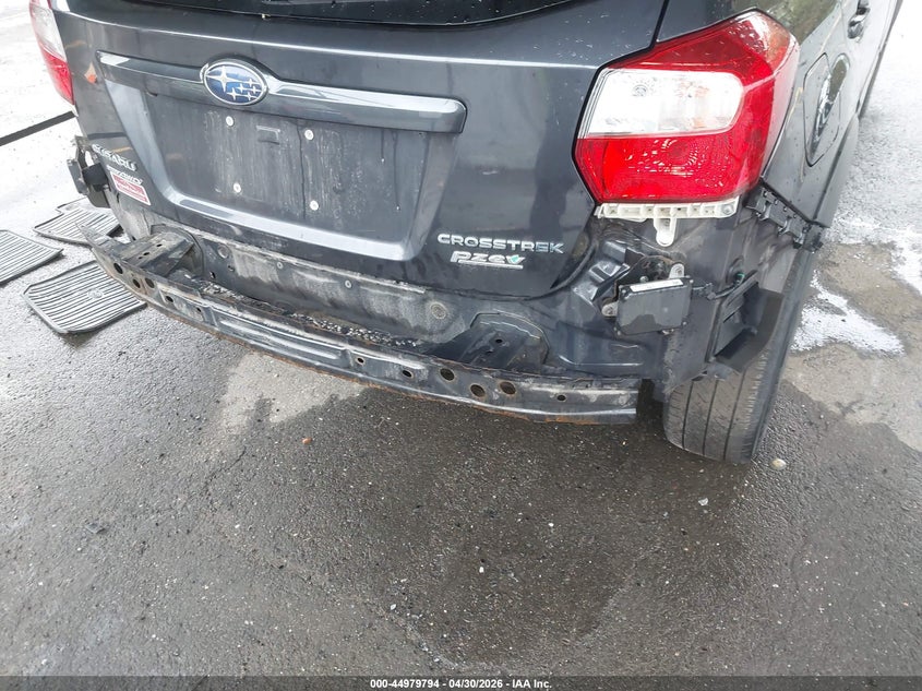 2017 Subaru Xv VIN JF2GPAKCXHH235625 IAAI salvage auction — REAR END, Salvage Title, sold $2,450 on 2026-07-23 (photo 6)