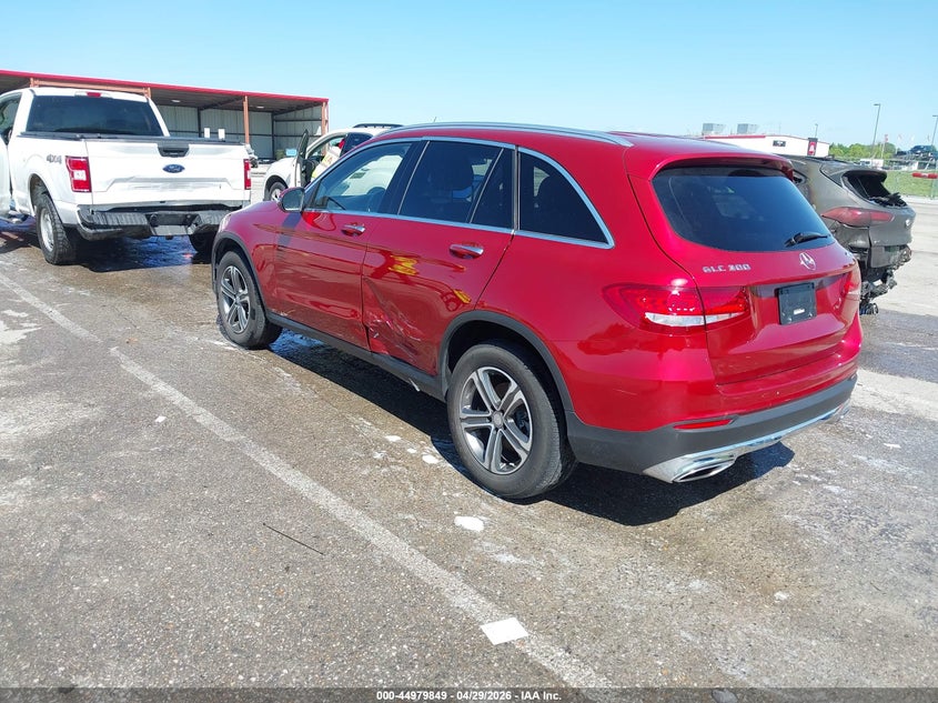 2016 Mercedes-benz Glc VIN WDC0G4KBXGF044803 IAAI salvage auction — SIDE, Salvage Title, sold $6,000 on 2026-08-01 (photo 3)