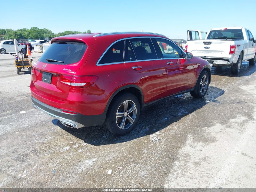 2016 Mercedes-benz Glc VIN WDC0G4KBXGF044803 IAAI salvage auction — SIDE, Salvage Title, sold $6,000 on 2026-08-01 (photo 4)