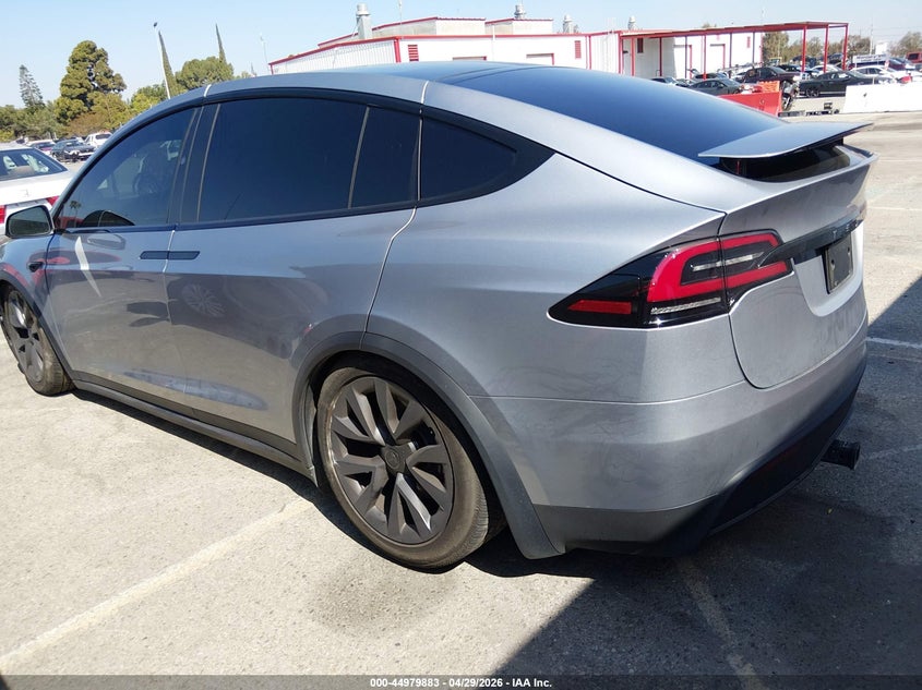 2025 Tesla Model x VIN 7SAXCAE54SF467204 IAAI salvage auction — RIGHT FRONT, Salvage Title, sold $8,600 on 2026-07-30 (photo 3)
