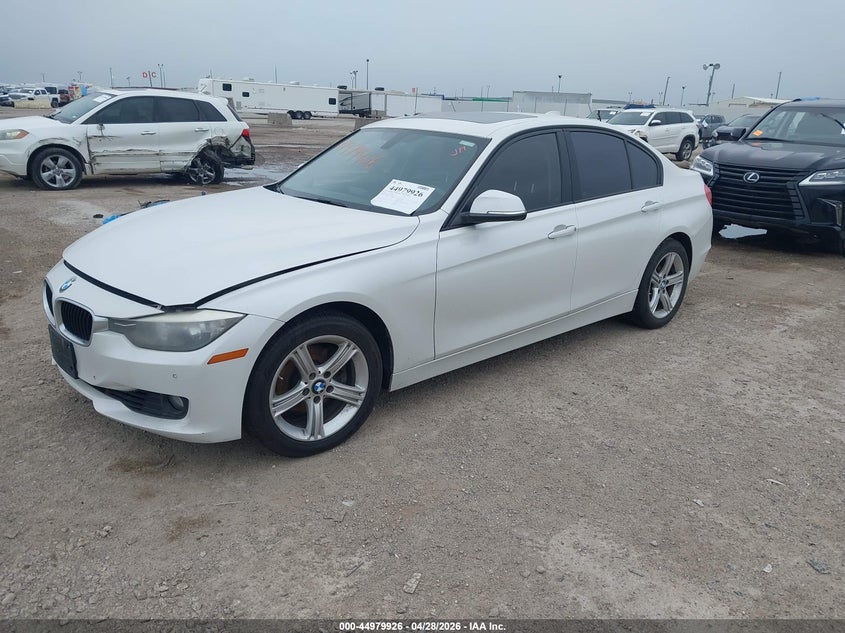 2014 BMW 3er VIN WBA3B5C52EP541154 IAAI salvage auction — FRONT END, Salvage (Texas), sold $1,000 on 2026-08-19 (photo 2)