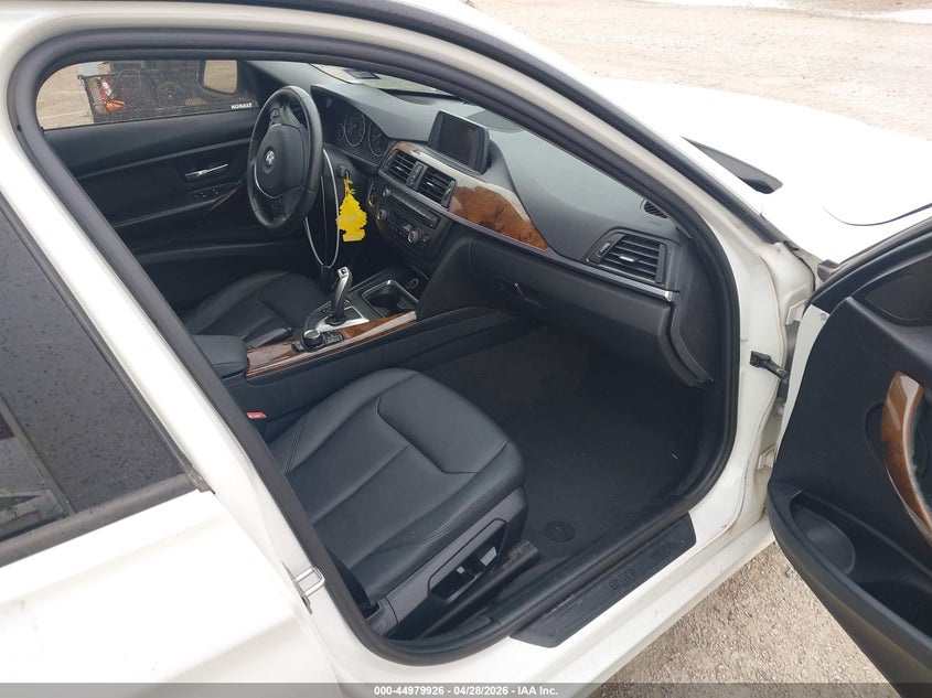 2014 BMW 3er VIN WBA3B5C52EP541154 IAAI salvage auction — FRONT END, Salvage (Texas), sold $1,000 on 2026-08-19 (photo 5)
