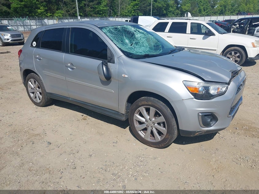 2014 Mitsubishi Outlander VIN 4A4AP3AU0EE025857 IAAI salvage auction — FRONT END, Wait Title, sold $1,100 on 2026-08-23 (photo 1)