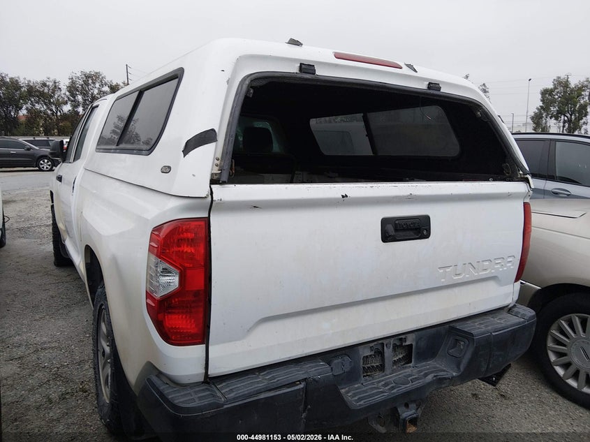 2018 Toyota Tundra VIN 5TFRM5F19JX132692 IAAI salvage auction — LEFT & RIGHT, Wait Title, sold $4,675 on 2026-07-16 (photo 3)
