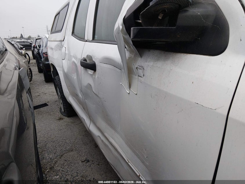 2018 Toyota Tundra VIN 5TFRM5F19JX132692 IAAI salvage auction — LEFT & RIGHT, Wait Title, sold $4,675 on 2026-07-16 (photo 6)