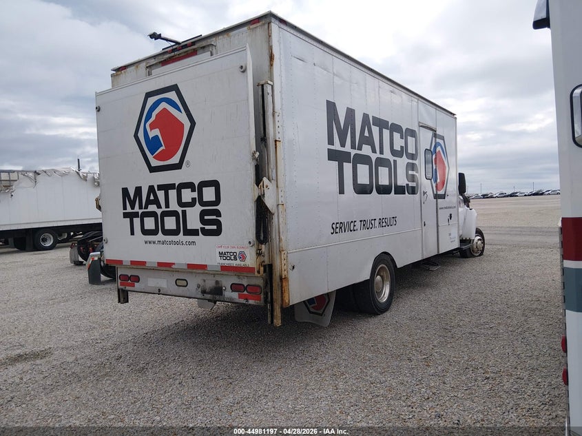 2005 Gmc C5500 VIN 1GDJ5C1205F518438 IAAI salvage auction — FRONT END, Salvage (Kansas), sold $525 on 2026-07-08 (photo 4)