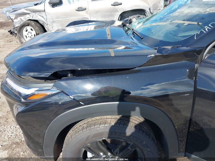 2026 Chevrolet Trax VIN KL77LKEP1TC056200 IAAI salvage auction — RIGHT SIDE, Salvage Title, sold $25 on 2026-07-28 (photo 6)