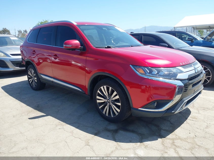 2019 Mitsubishi Outlander VIN JA4AZ3A3XKZ005266 IAAI salvage auction — REAR END, Salvage Title, sold $3,600 on 2026-09-27 (photo 1)