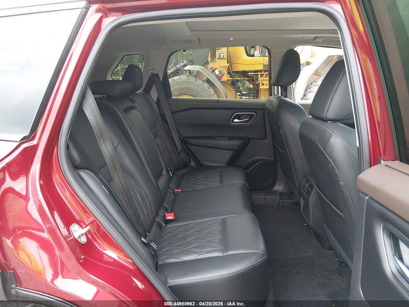 2023 Nissan Rogue VIN JN8BT3DC6PW108365 IAAI salvage auction — REAR END, Salvage Title, sold $9,100 on 2026-07-05 (photo 8)