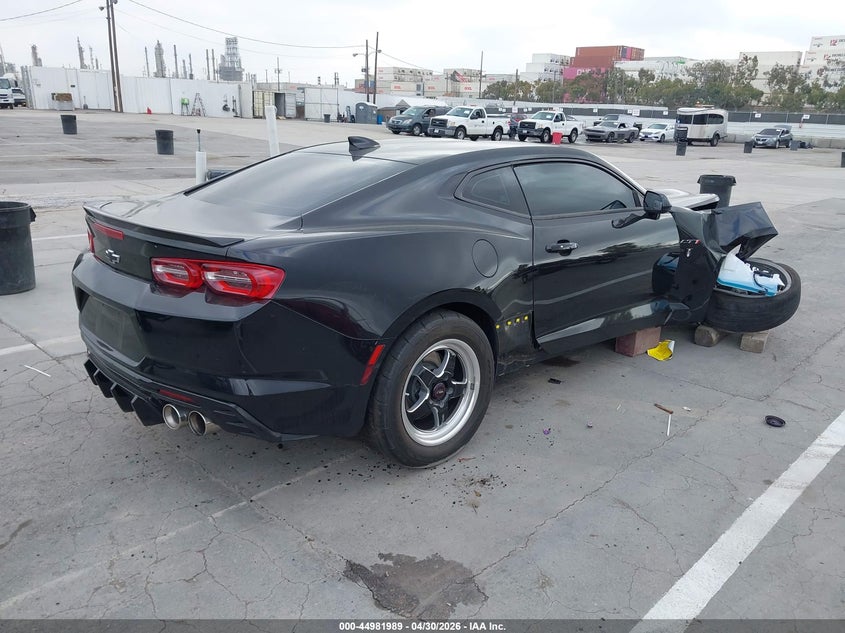 2021 Chevrolet Camaro VIN 1G1FF1R75M0121362 IAAI salvage auction — RIGHT SIDE, Salvage (California), sold $8,200 on 2026-07-29 (photo 4)
