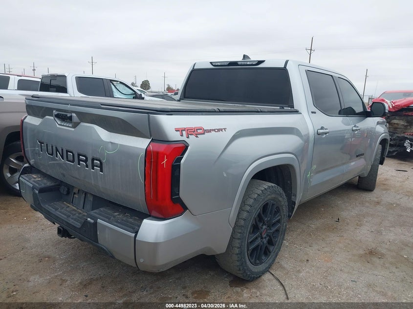 2022 Toyota Tundra VIN 5TFLA5AB8NX014945 IAAI salvage auction — RIGHT FRONT, Original (Texas), sold $15,800 on 2026-07-11 (photo 4)
