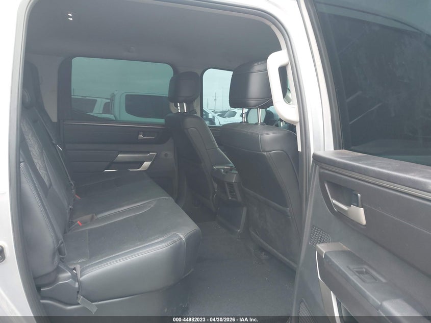 2022 Toyota Tundra VIN 5TFLA5AB8NX014945 IAAI salvage auction — RIGHT FRONT, Original (Texas), sold $15,800 on 2026-07-11 (photo 8)