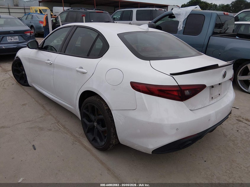 2019 Alfa romeo Giulia VIN ZARFAMAN7K7611720 IAAI salvage auction — FRONT END, Original (Texas), sold $4,250 on 2026-08-11 (photo 3)