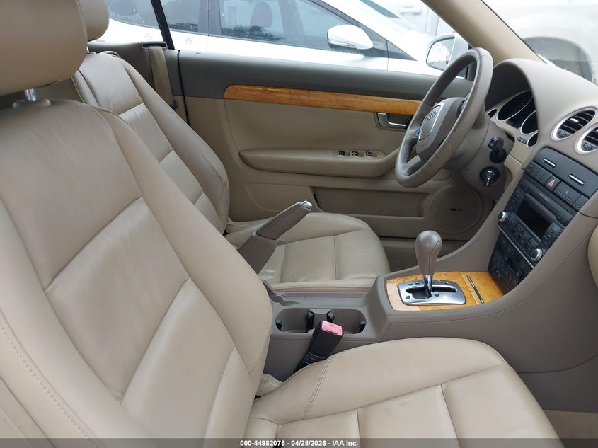 2009 Audi A4 VIN WAUDF48H19K009869 IAAI salvage auction — NORMAL WEAR, Salvage (Texas), sold $275 on 2026-07-28 (photo 5)