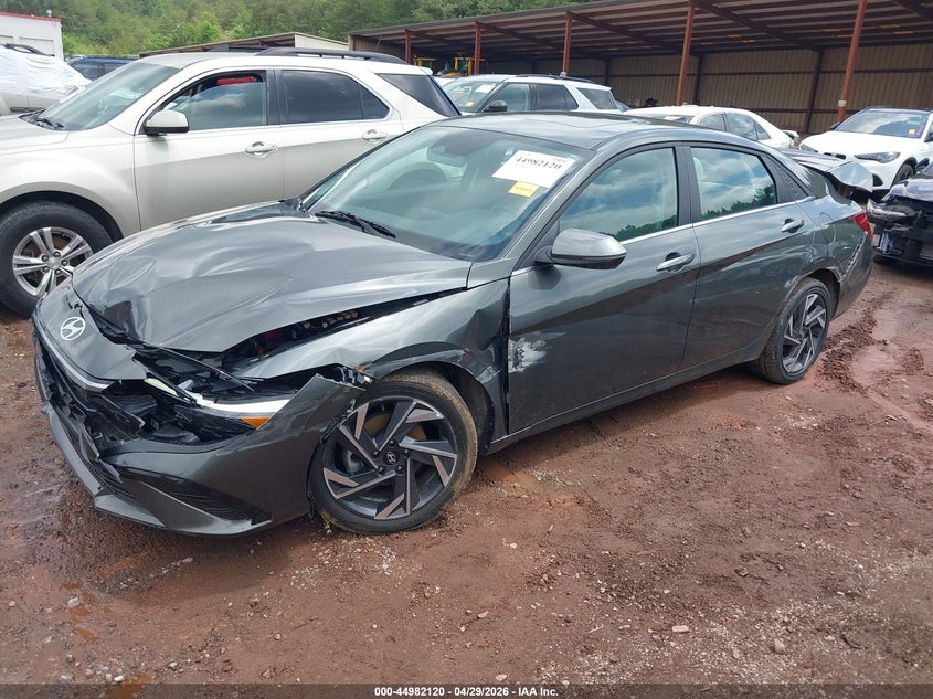 2025 Hyundai Elantra VIN KMHLN4DJ8SU165438 IAAI salvage auction — FRONT & REAR, Salvage Title, sold $6,675 on 2026-07-22 (photo 2)