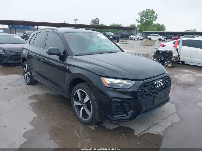 2022 Audi Q5 VIN WA1EAAFY4N2010297 IAAI salvage auction — LEFT & RIGHT, Salvage Title, sold $17,225 on 2026-07-22 (photo 1)