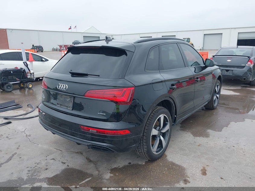 2022 Audi Q5 VIN WA1EAAFY4N2010297 IAAI salvage auction — LEFT & RIGHT, Salvage Title, sold $17,225 on 2026-07-22 (photo 4)