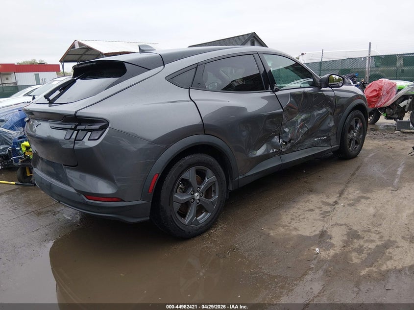 2021 Ford Mustang mach-e VIN 3FMTK1SS8MMA10172 IAAI salvage auction — RIGHT SIDE, Salvage Title, sold $7,150 on 2026-07-09 (photo 4)