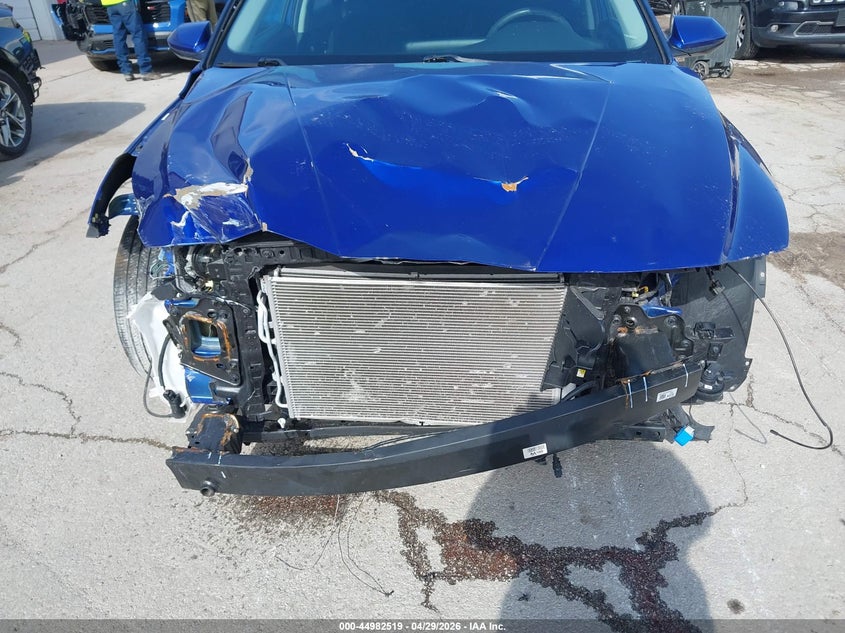 2022 Hyundai Elantra VIN KMHLM4AG4NU219642 IAAI salvage auction — FRONT END, Salvage (Illinois), sold $2,600 on 2026-07-07 (photo 6)