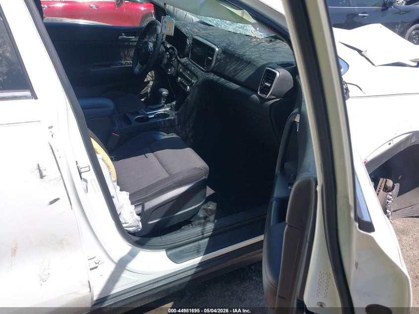 2022 Kia Sportage VIN KNDPM3AC2N7000514 IAAI salvage auction — FRONT & REAR, Salvage (Pennsylvania), sold $1,850 on 2026-07-28 (photo 5)