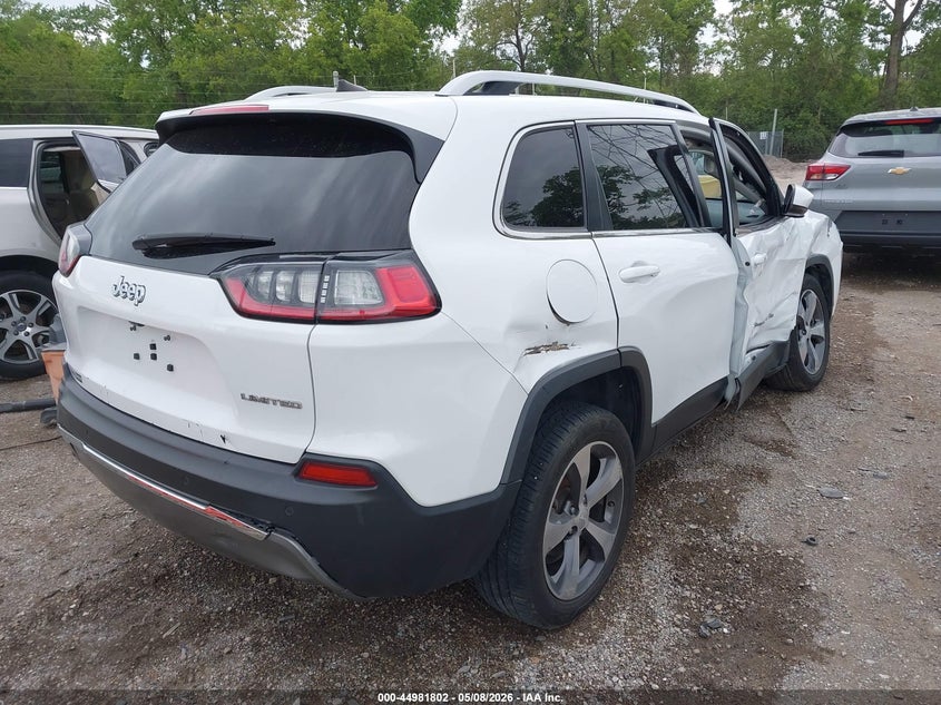 2020 Jeep Cherokee VIN 1C4PJLDB7LD564931 IAAI salvage auction — SIDE, Salvage Title, sold $2,000 on 2026-08-03 (photo 4)