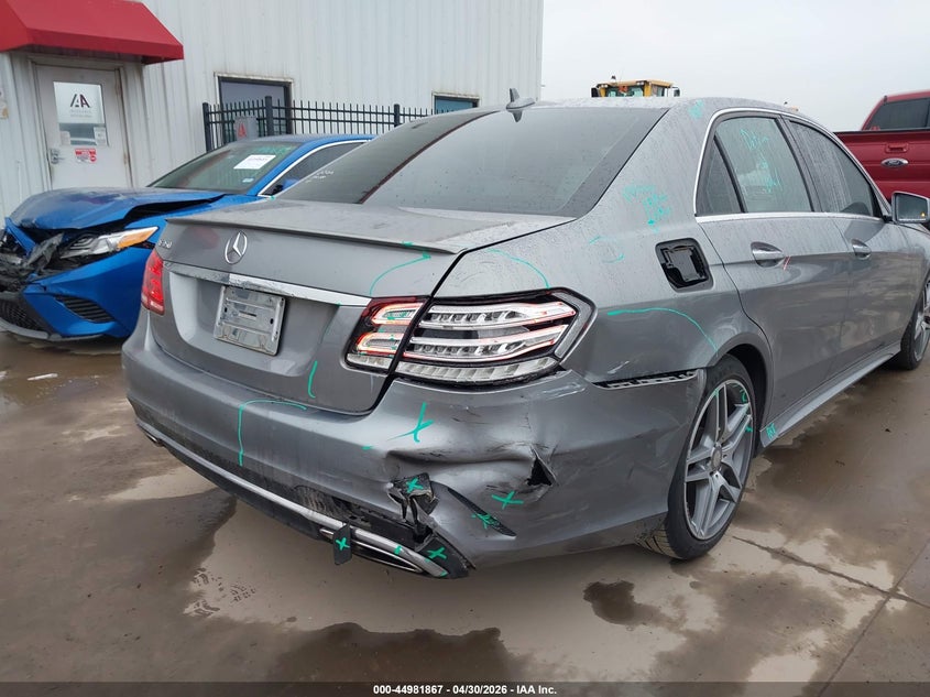 2014 Mercedes-benz E-klasse VIN WDDHF5KBXEB001137 IAAI salvage auction — RIGHT REAR, Original (Texas), sold $3,000 on 2026-07-14 (photo 6)