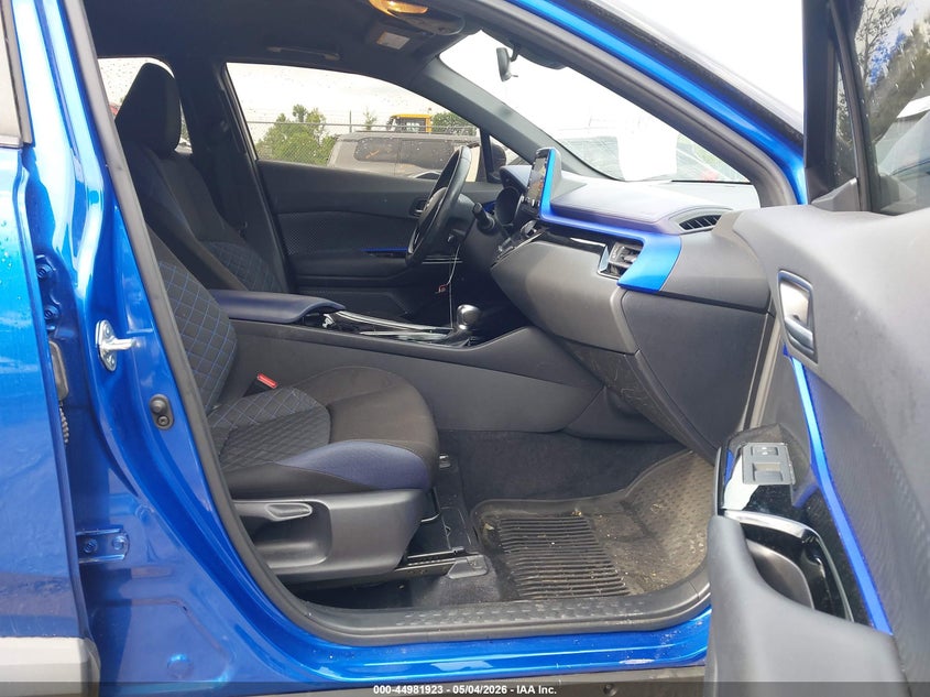 2020 Toyota C-hr VIN JTNKHMBX2L1081287 IAAI salvage auction — FRONT END, Salvage (Kentucky), sold $5,500 on 2026-07-10 (photo 5)