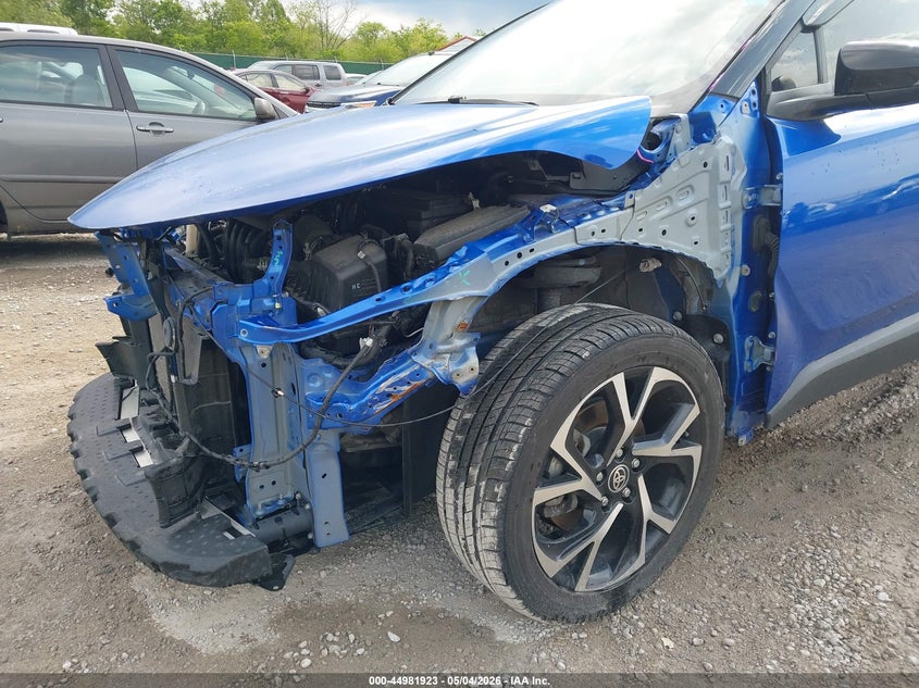 2020 Toyota C-hr VIN JTNKHMBX2L1081287 IAAI salvage auction — FRONT END, Salvage (Kentucky), sold $5,500 on 2026-07-10 (photo 6)