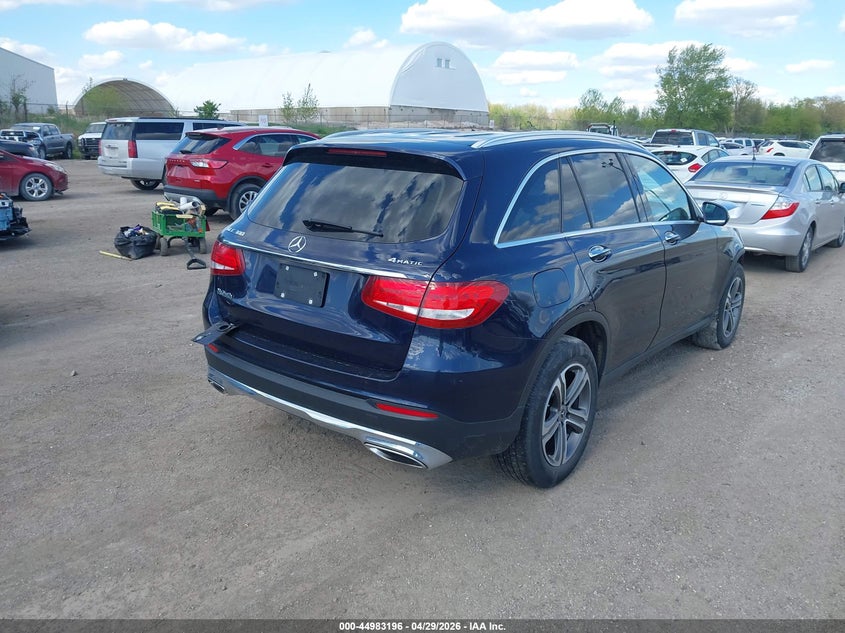 2019 Mercedes-benz Glc VIN WDC0G4KBXKV125718 IAAI salvage auction — LEFT FRONT, Salvage (Iowa), sold $4,875 on 2026-07-29 (photo 4)