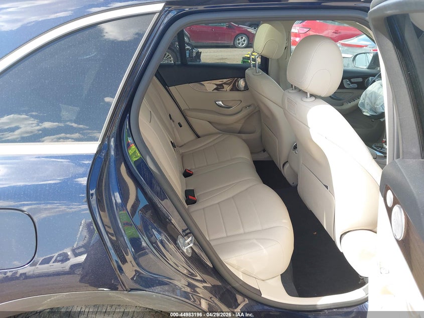 2019 Mercedes-benz Glc VIN WDC0G4KBXKV125718 IAAI salvage auction — LEFT FRONT, Salvage (Iowa), sold $4,875 on 2026-07-29 (photo 8)