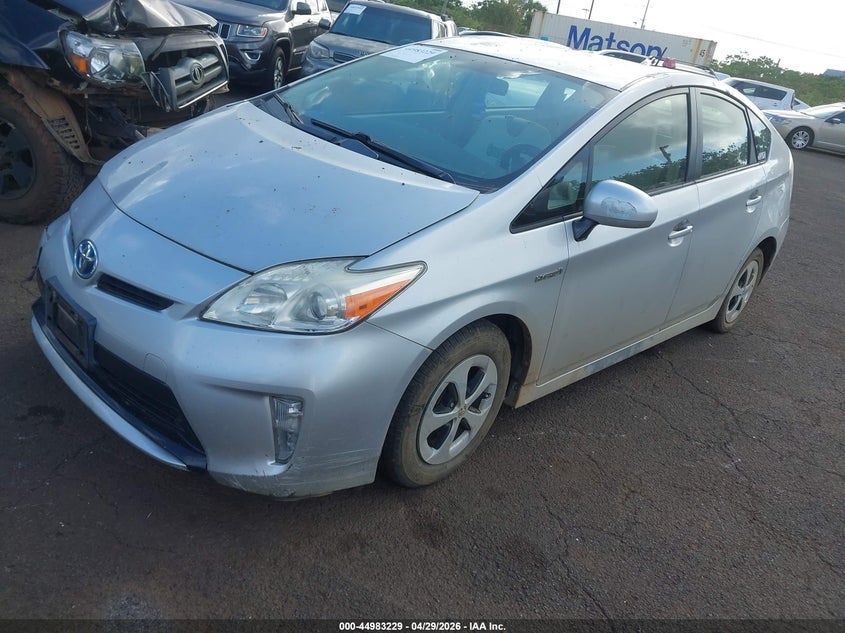 2014 Toyota Prius VIN JTDKN3DU2E1781825 IAAI salvage auction — RIGHT FRONT, Salvage (Hawaii), sold $175 on 2026-07-14 (photo 2)