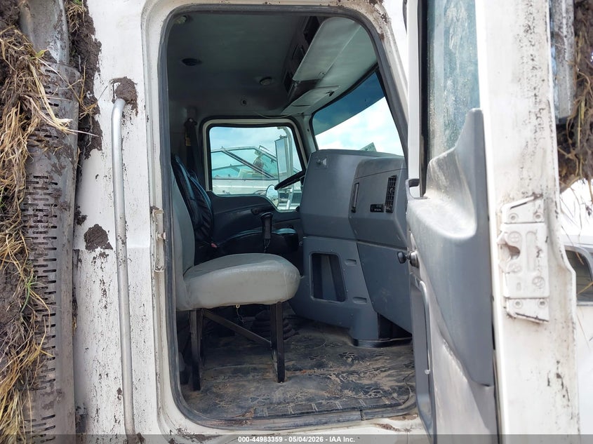 2009 Mack 700 gu700 VIN 1M2AX04Y59M006085 IAAI salvage auction — SIDE, Original (Texas), sold $10,100 on 2026-07-28 (photo 6)