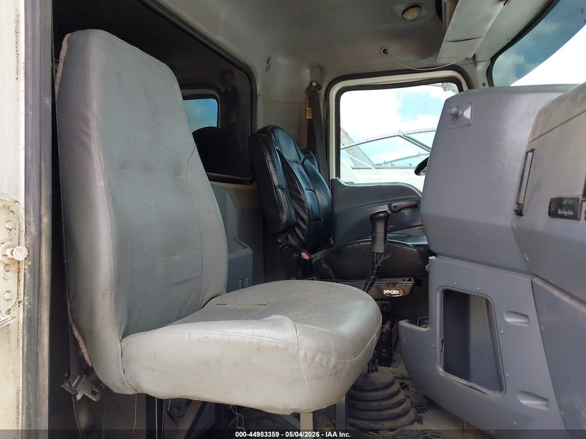 2009 Mack 700 gu700 VIN 1M2AX04Y59M006085 IAAI salvage auction — SIDE, Original (Texas), sold $10,100 on 2026-07-28 (photo 7)