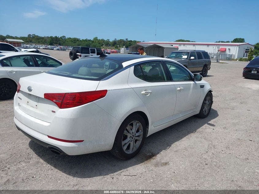 2011 Kia Optima VIN KNAGN4A76B5158767 IAAI salvage auction — FRONT END, Rebuildable (Florida), sold $400 on 2026-07-16 (photo 4)