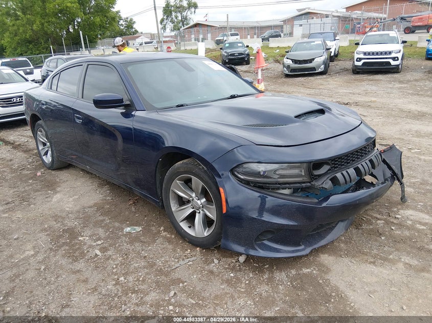 2016 Dodge Charger VIN 2C3CDXHG8GH339224 IAAI salvage auction — LEFT FRONT, Salvage Title, sold $3,800 on 2026-09-07 (photo 1)