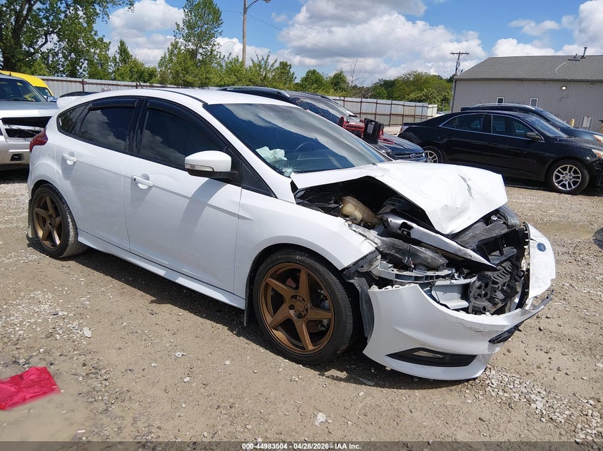 2018 Ford Focus st VIN 1FADP3L90JL289914 IAAI salvage auction — FRONT END, Salvage Title, sold $950 on 2026-07-25 (photo 1)