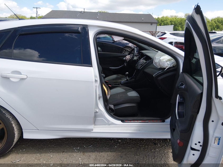2018 Ford Focus st VIN 1FADP3L90JL289914 IAAI salvage auction — FRONT END, Salvage Title, sold $950 on 2026-07-25 (photo 5)