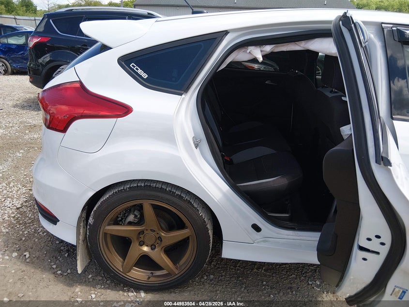 2018 Ford Focus st VIN 1FADP3L90JL289914 IAAI salvage auction — FRONT END, Salvage Title, sold $950 on 2026-07-25 (photo 8)
