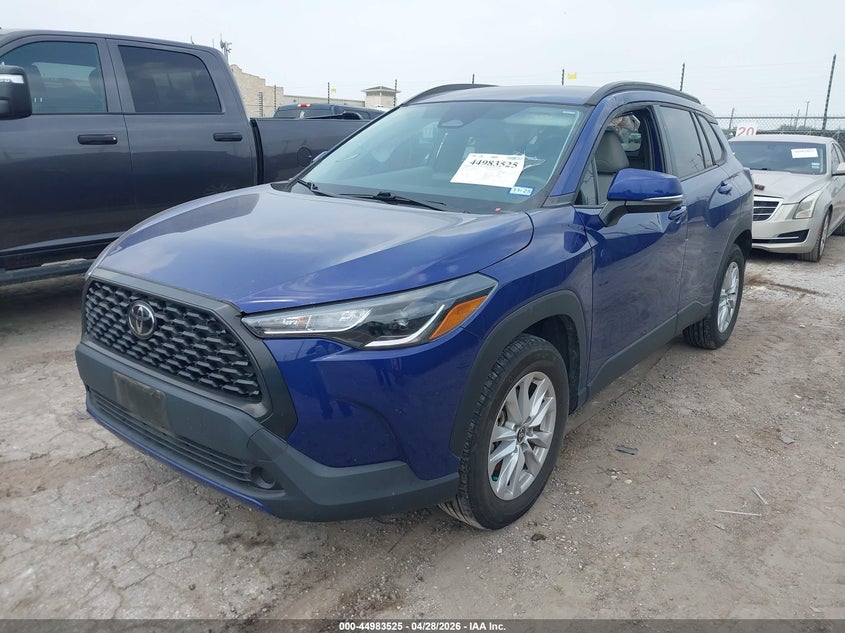 2023 Toyota Corolla cross VIN 7MUCAAAG2PV064131 IAAI salvage auction — LEFT & RIGHT, Original (Texas), sold $9,200 on 2026-07-13 (photo 2)