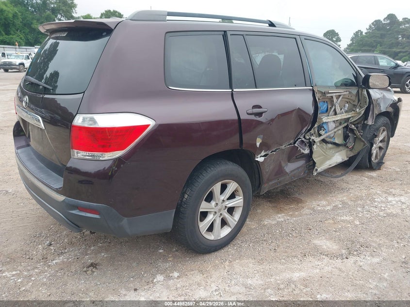 2012 Toyota Highlander VIN 5TDZK3EH8CS084488 IAAI salvage auction — RIGHT SIDE, Salvage Title, sold $2,550 on 2026-07-25 (photo 4)