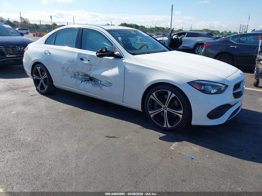 2025 Mercedes-benz C-klasse VIN W1KAF4GBXSR267863 IAAI salvage auction — RIGHT SIDE, Rebuildable (Florida), sold $22,275 on 2026-07-09 (photo 1)