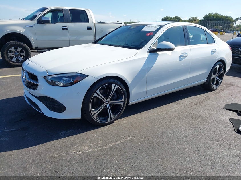 2025 Mercedes-benz C-klasse VIN W1KAF4GBXSR267863 IAAI salvage auction — RIGHT SIDE, Rebuildable (Florida), sold $22,275 on 2026-07-09 (photo 2)