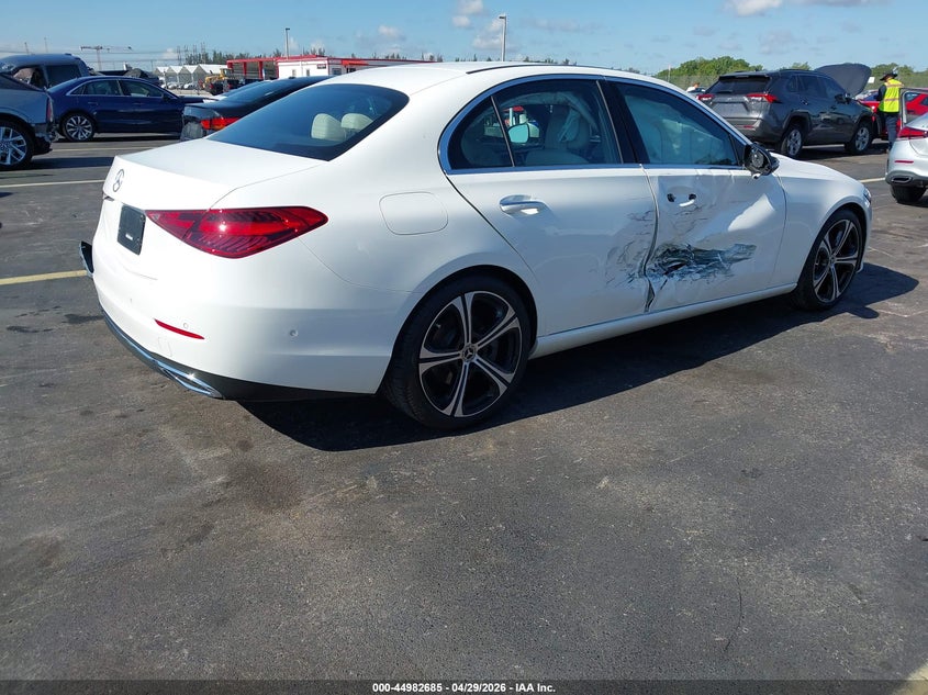 2025 Mercedes-benz C-klasse VIN W1KAF4GBXSR267863 IAAI salvage auction — RIGHT SIDE, Rebuildable (Florida), sold $22,275 on 2026-07-09 (photo 4)