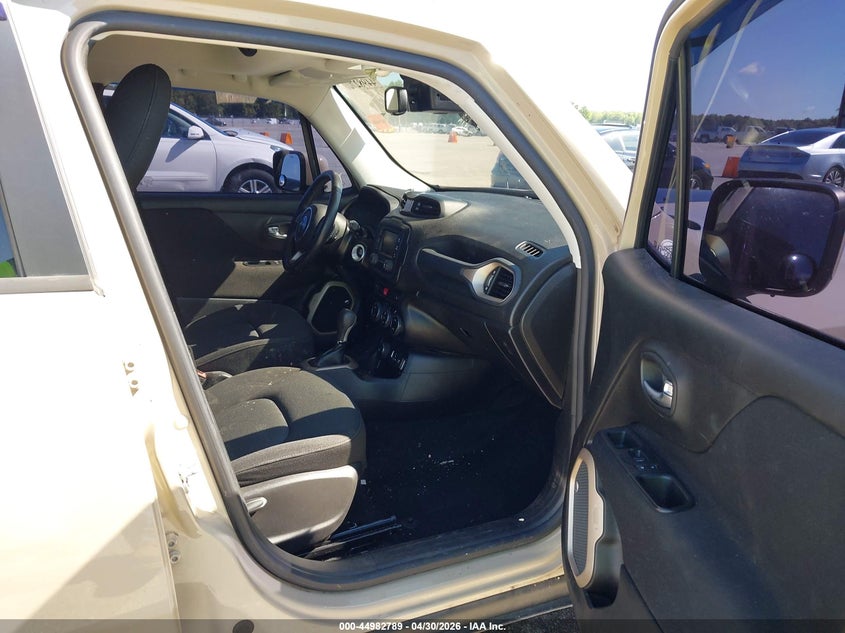 2016 Jeep Renegade VIN ZACCJBBT7GPD00202 IAAI salvage auction — LEFT FRONT, Clear (Indiana), sold $1,950 on 2026-07-24 (photo 5)