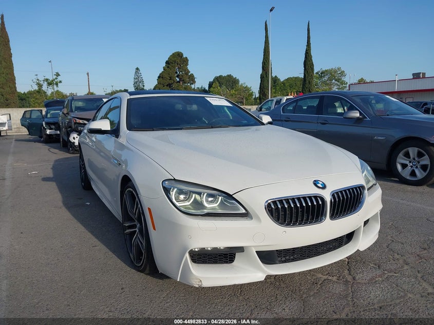 2019 BMW 6er VIN WBA6D0C53KG853084 IAAI salvage auction — LEFT SIDE, Salvage Title, sold $6,900 on 2026-07-30 (photo 1)
