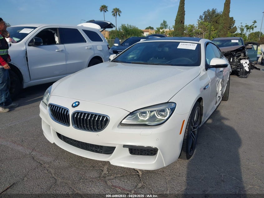 2019 BMW 6er VIN WBA6D0C53KG853084 IAAI salvage auction — LEFT SIDE, Salvage Title, sold $6,900 on 2026-07-30 (photo 2)